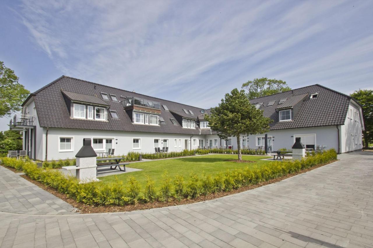 Moderne Ferienwohnung Mit Gartennutzung - Haus Inselwind Fewo Meerbucht Groß Zicker Kültér fotó